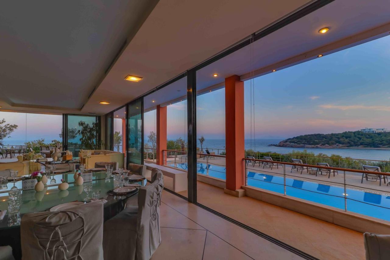 Black Diamond Beachfront Pool Villa Pasithea In Sounio, Athens Суніон Екстер'єр фото